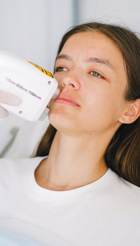 Relaxed client during a HIFU treatment session